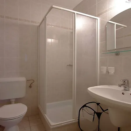 Hotel Diana 3*