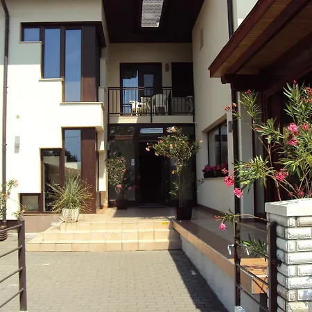 Hotel Diana 3*